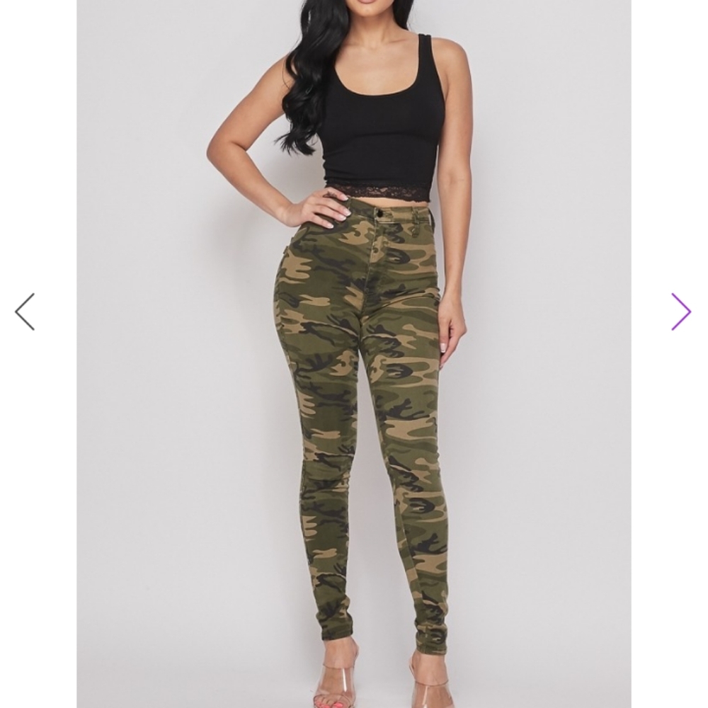 High waist camouflage jeans